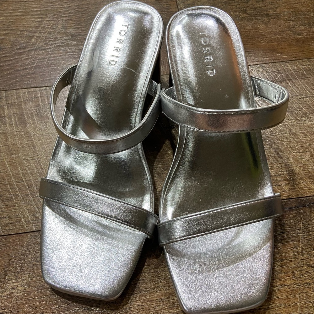 Torrid Women's Silver Sandals